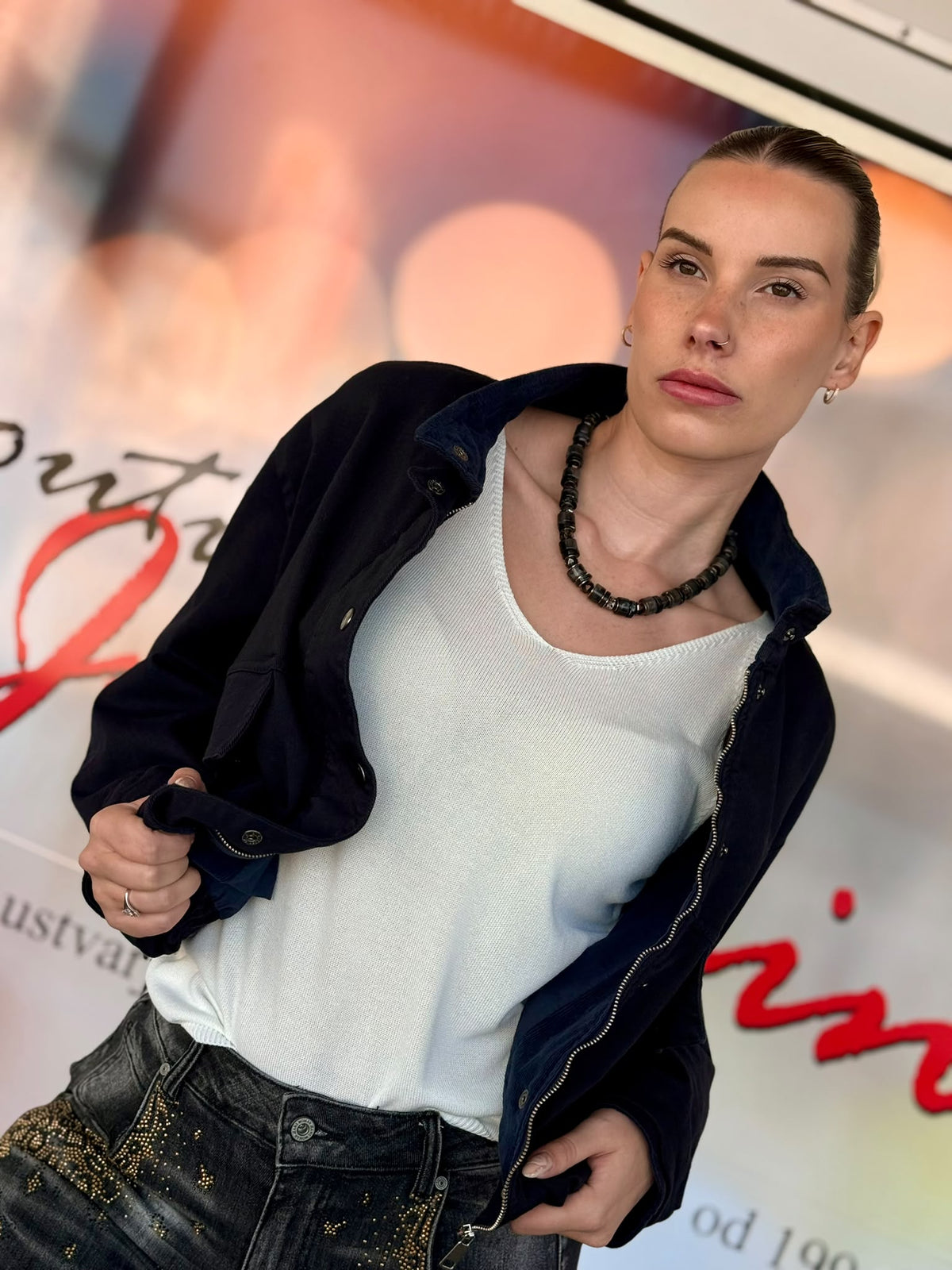 JAKNA BUDAPEST
