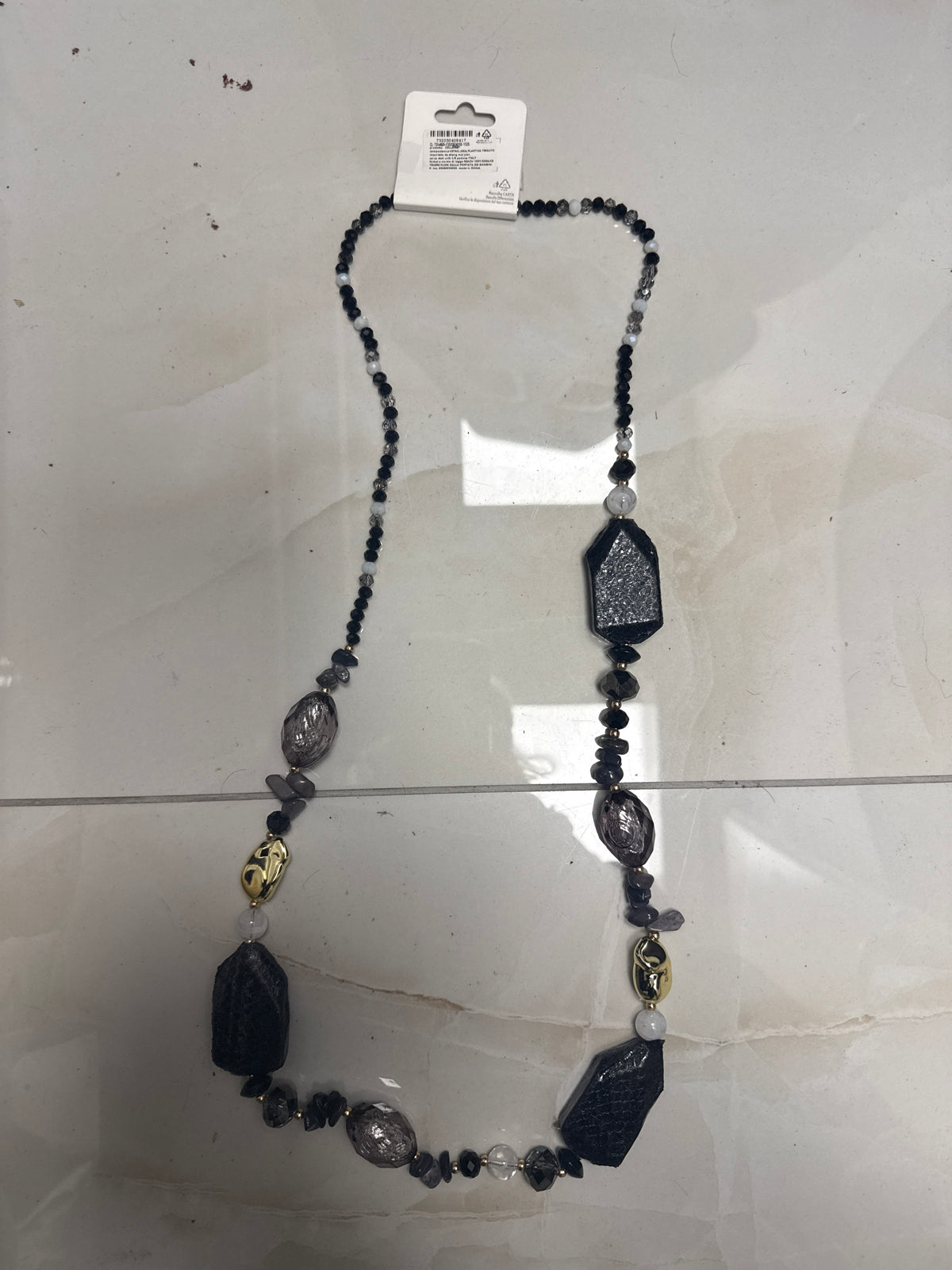 OGRLICA BLACK STONES