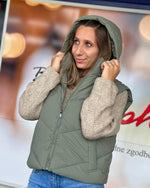 Naloži sliko v pregledovalnik galerij, JAKNA COZY PUFF
