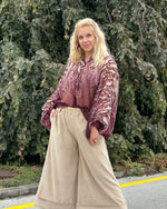 Naloži sliko v pregledovalnik galerij, SRAJCA SHEER ELEGANCE
