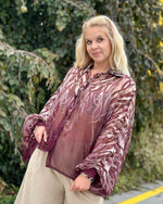 Naloži sliko v pregledovalnik galerij, SRAJCA SHEER ELEGANCE
