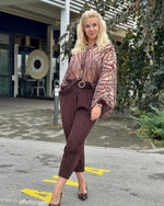 Naloži sliko v pregledovalnik galerij, HLAČE CORD ELEGANCE
