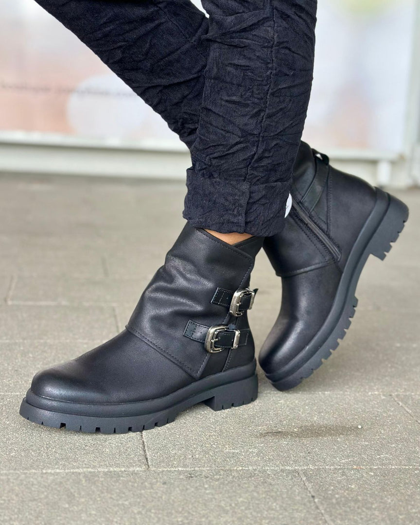 GLEŽNARJI URBAN REBEL