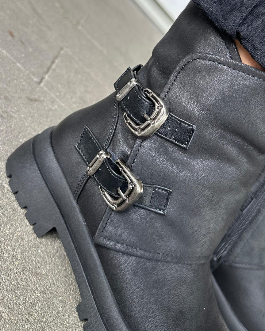 GLEŽNARJI URBAN REBEL