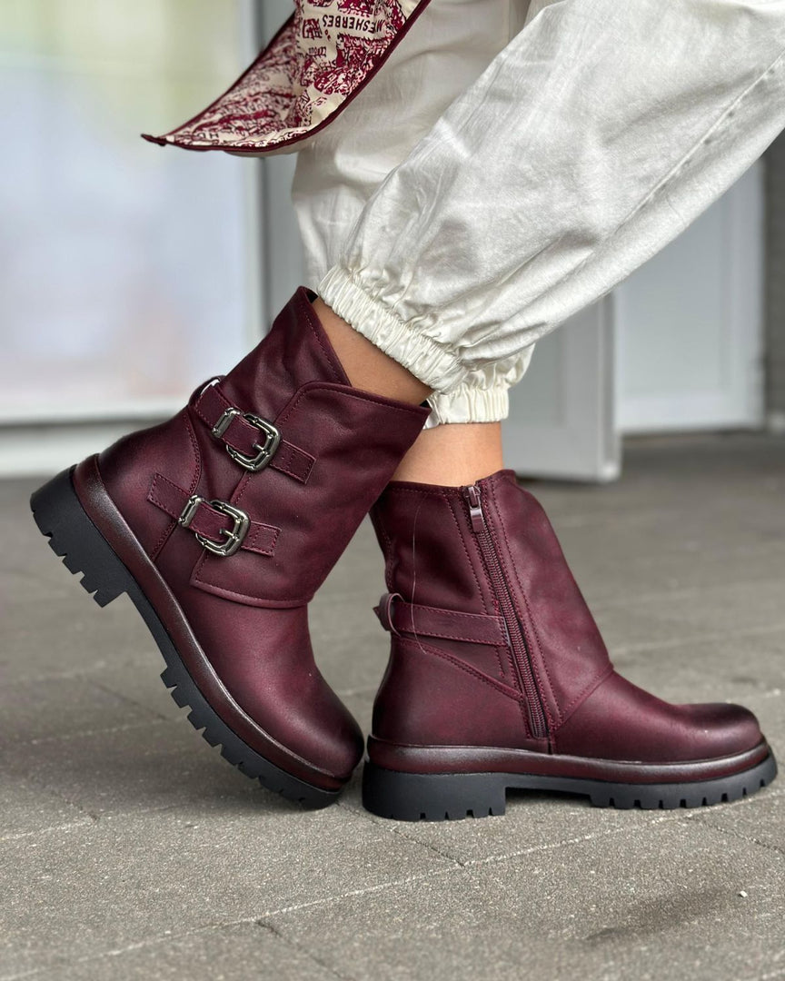 GLEŽNARJI URBAN REBEL