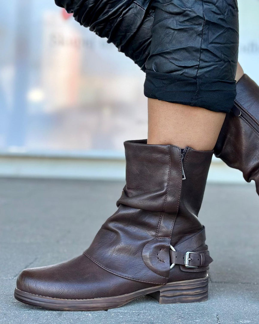 GLEŽNARJI RUSTIC CHARM