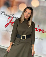 Naloži sliko v pregledovalnik galerij, MAJČKA BUTTON DETAIL
