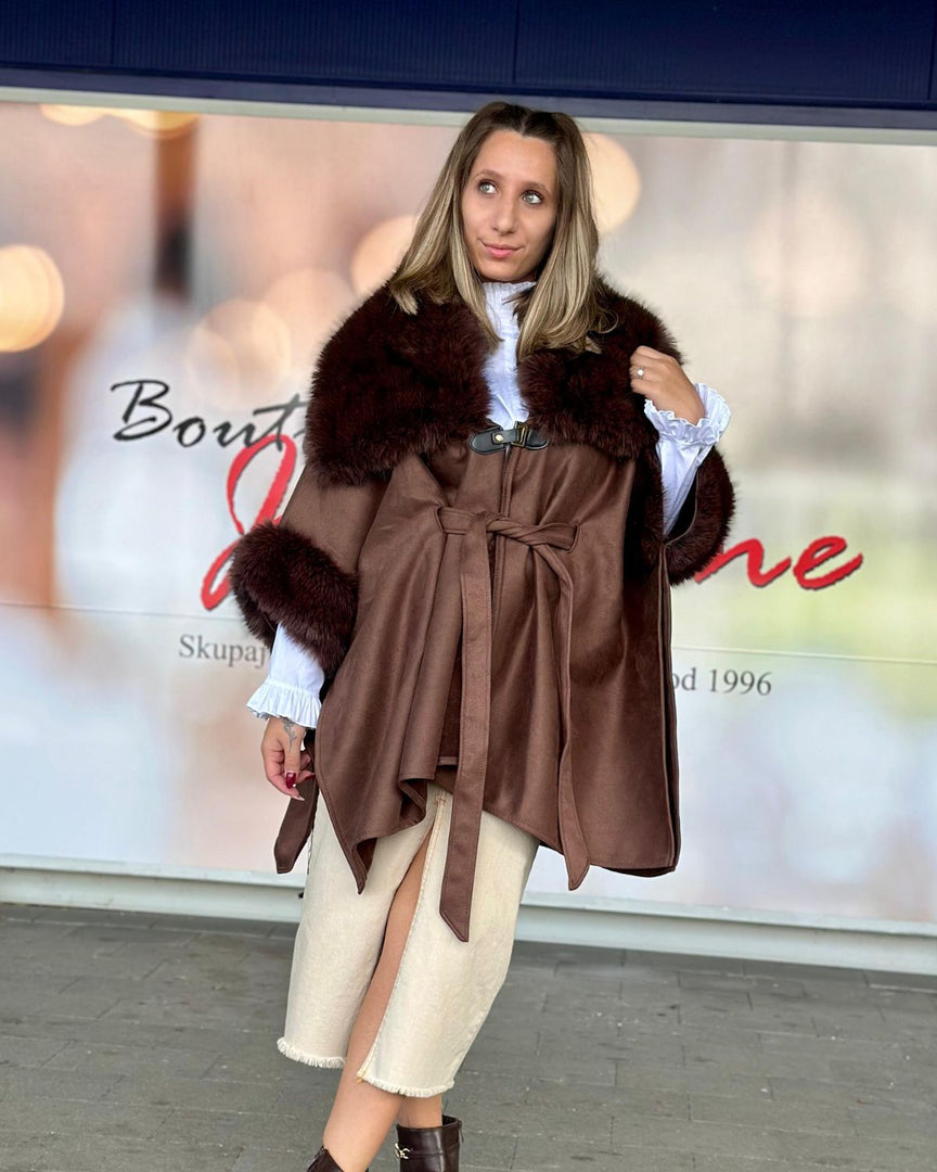 PLAŠČ ROYAL ELEGANCE