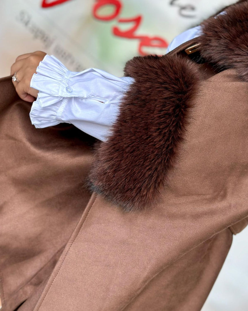 PLAŠČ ROYAL ELEGANCE