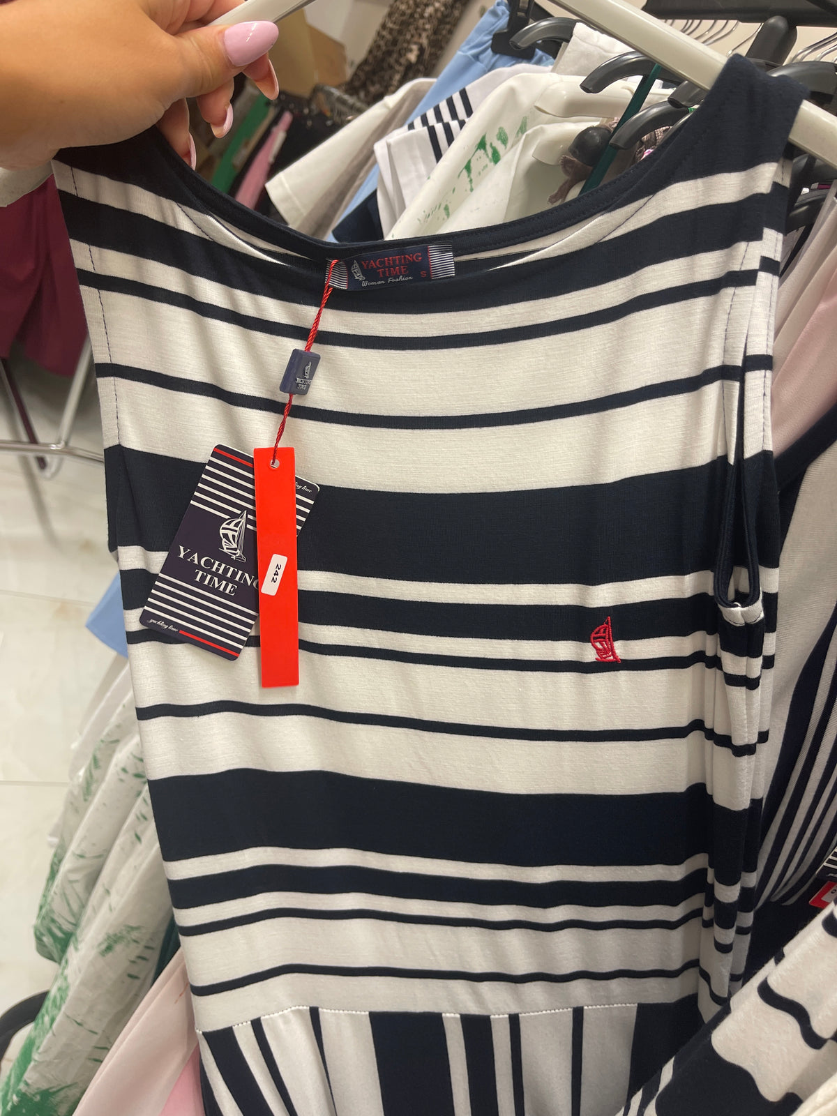 OBLEKA MARINA PRO