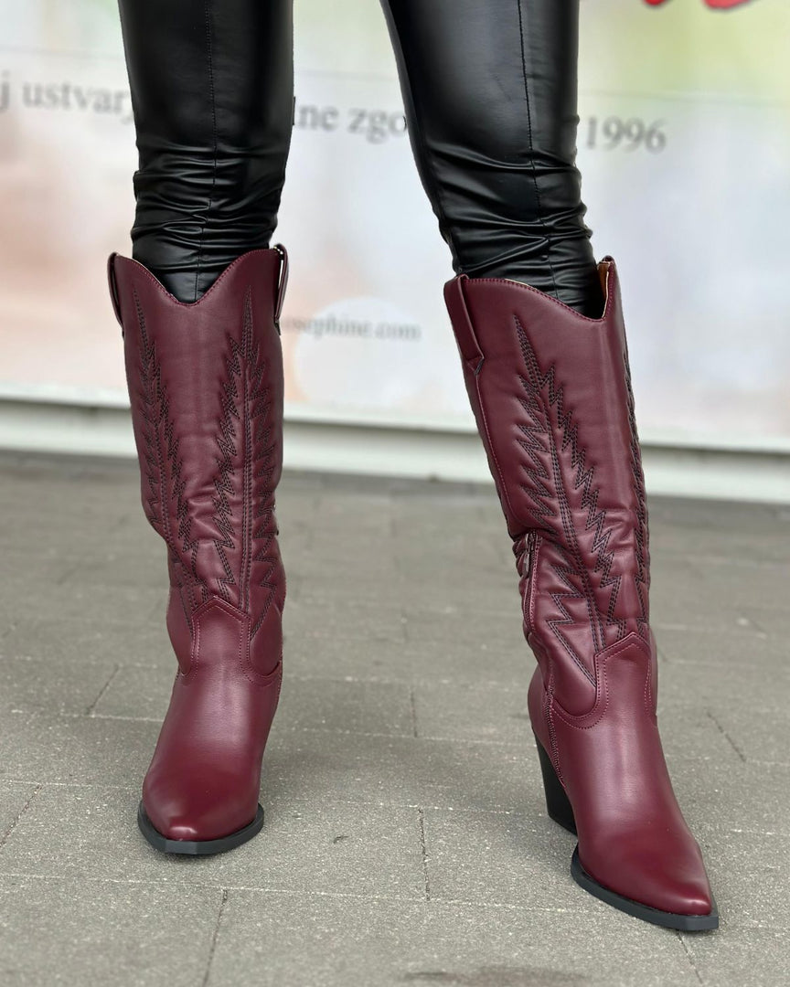 ŠKORNJI WESTERN QUEEN