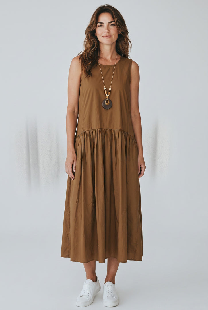 OBLEKA NORA
