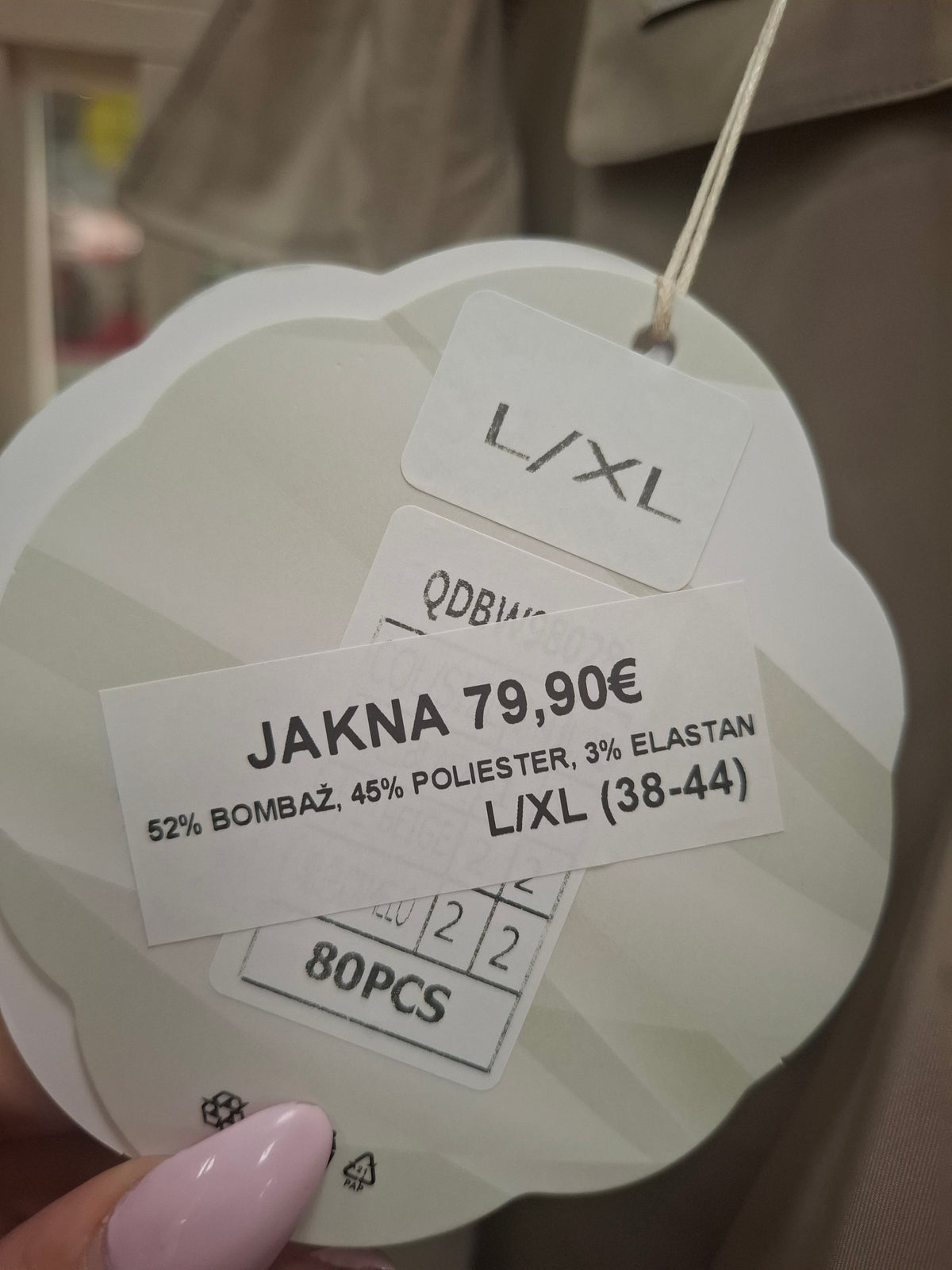 JAKNA DRAMA QUEEN