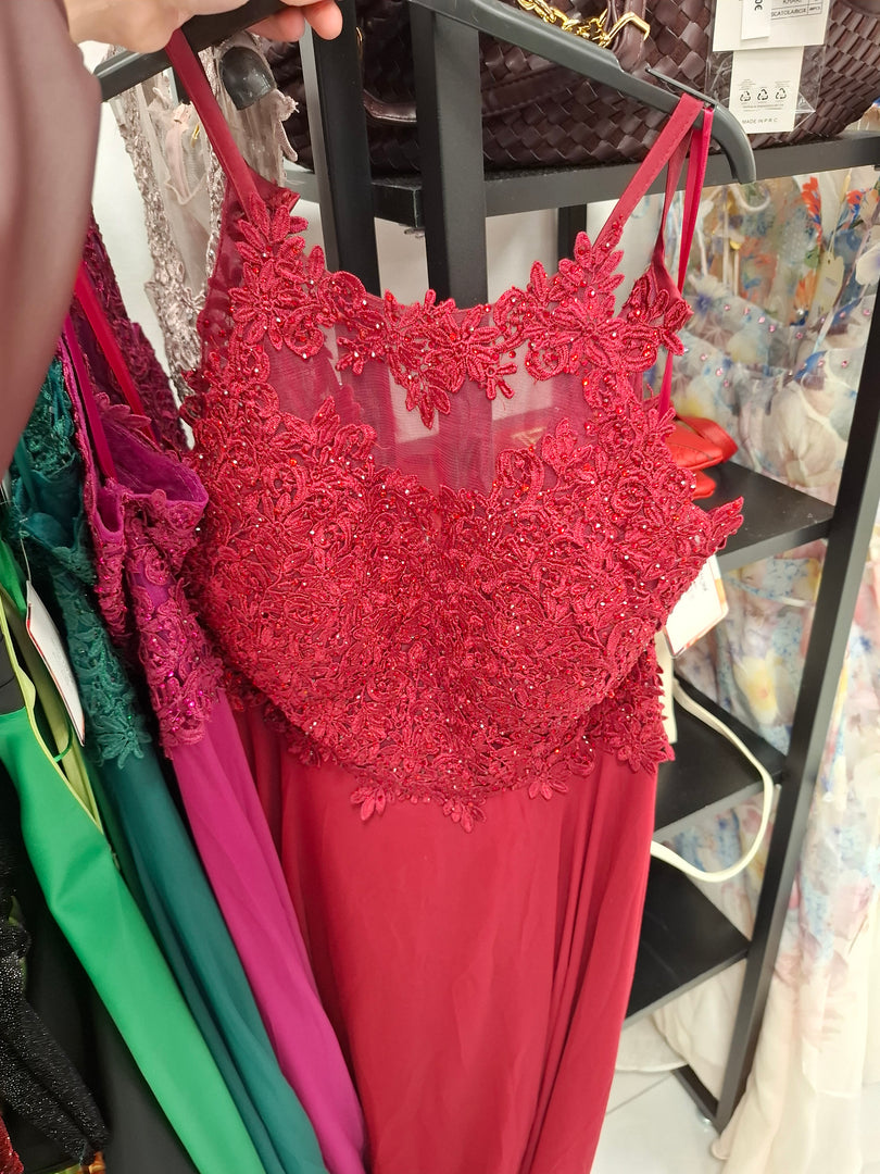 OBLEKA PROM